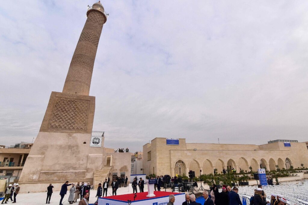 منارة الحدباء